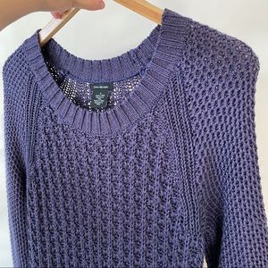 Calvin Klein Women’s Shiny Purple Sweater Curved Hem M